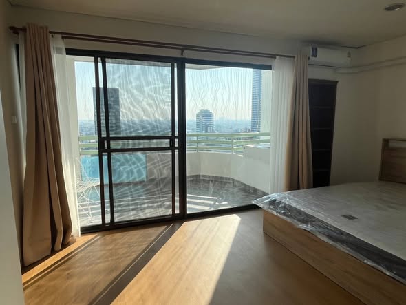 bedroom and room interior of BangNa Residential Complex