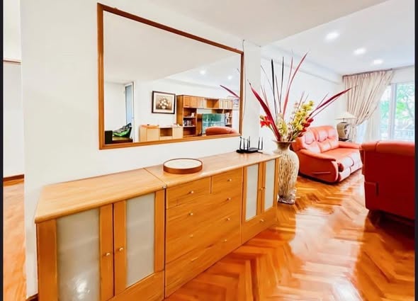 living room and room interior of Beach Front Villa Condo Miami Bangpu
