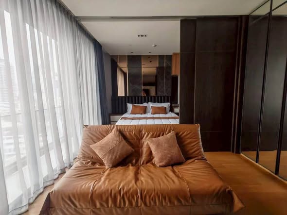 bedroom and room interior of BEATNIQ