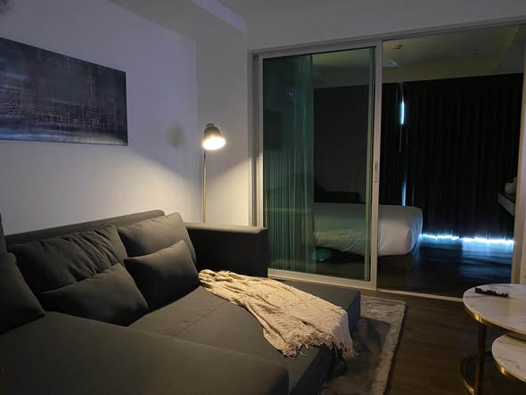 bedroom and living room and room interior of ห้องเช่าหัวมุม ร้านปุ๊กซาลอน