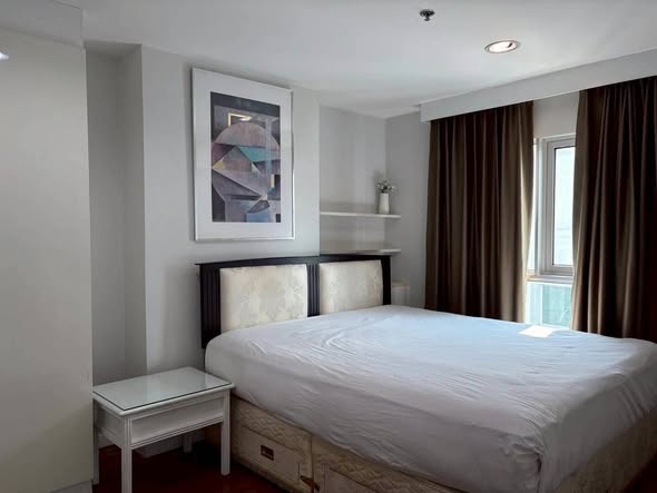 bedroom of Belle Grand Rama 9