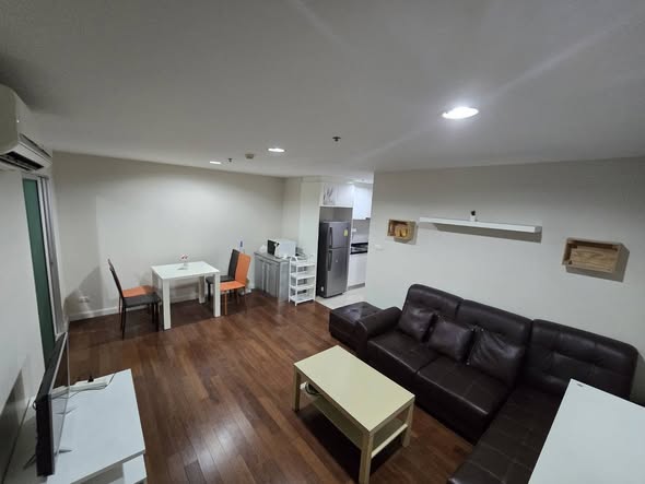 living room of Belle Grand Rama 9