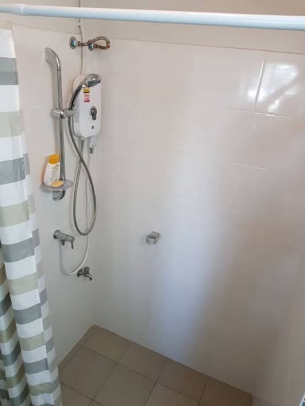 bathroom of Bliz Condo Rama IX