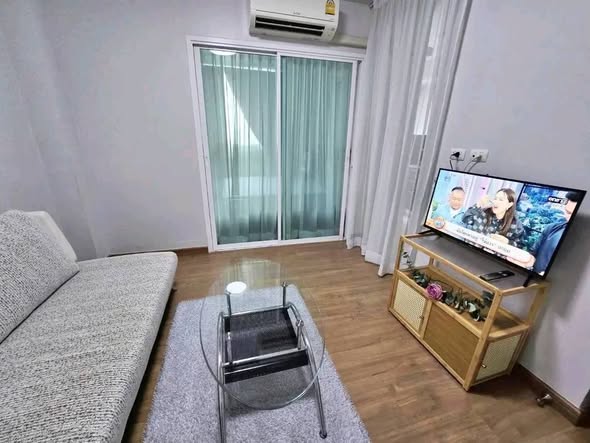 bedroom and living room of Bliz Condo Rama IX