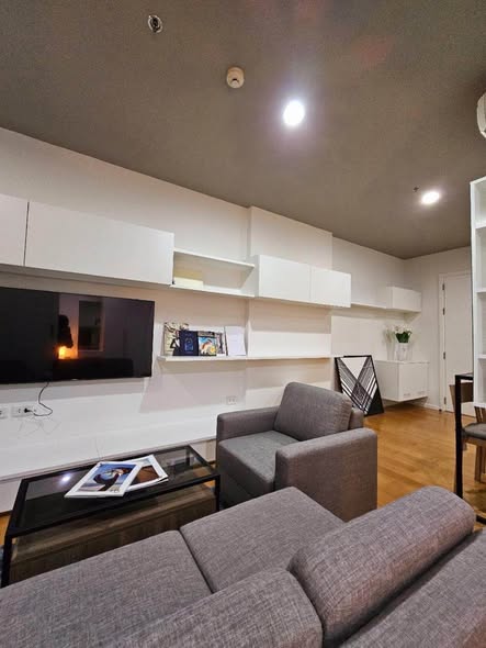 living room of Blocs 77