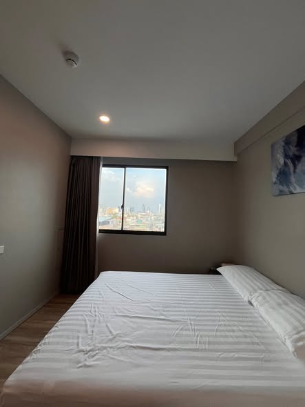 bedroom of Blossom Condo Sathon-Charoen Rat