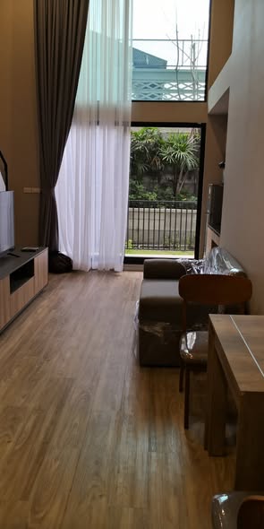 Blossom Condo Sathon-Charoen Rat