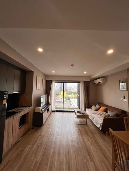 living room and room interior of Blossom Condo Sathon-Charoen Rat