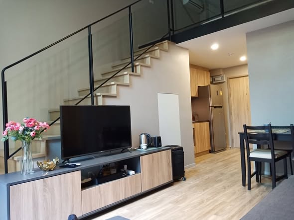 living room and room interior of Blossom Condo Sathon-Charoen Rat