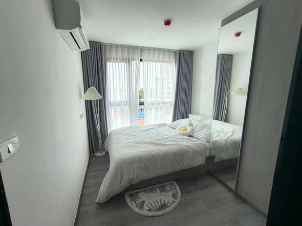 bedroom of Brixton Pet&Play Phahol 50 Station