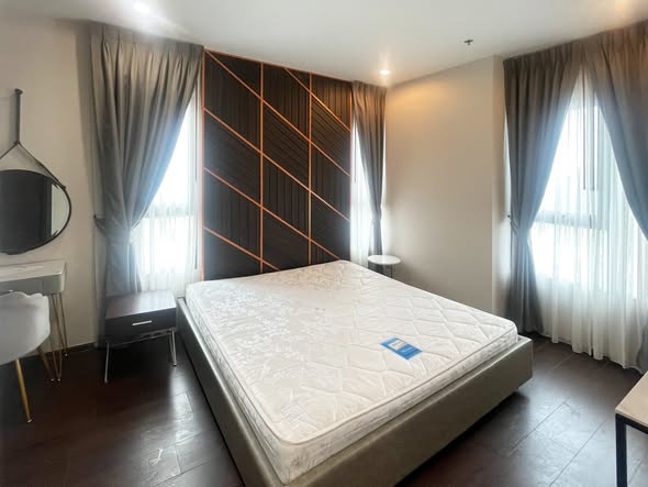 bedroom of C Ekkamai Condominium
