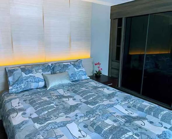 bedroom of C Ekkamai Condominium
