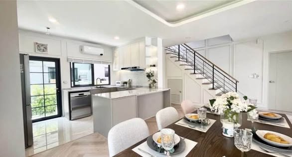 kitchen of Casacity Townhome Bangna| Q House