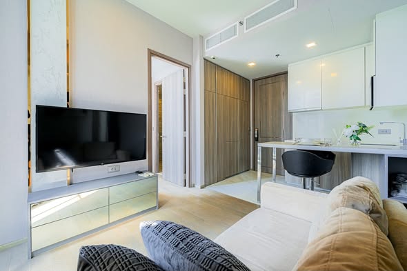 bedroom and living room and room interior of Celes Asoke