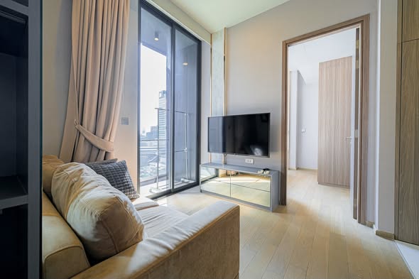 bedroom and room interior of Celes Asoke