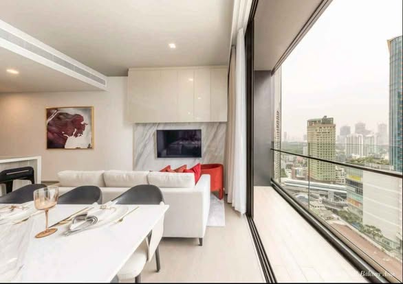 living room of Celes Asoke