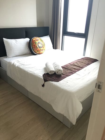 bedroom of Centric Huai Khwang Station