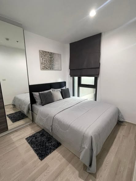 bedroom and room interior of Centric Huai Khwang Station