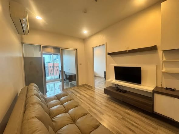 living room of Centric Sathon-St Louis