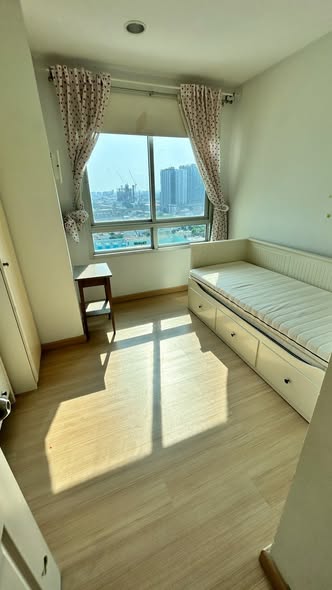 bedroom of Centric Scene Ratchavipha