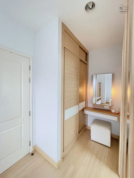 bedroom and room interior of Centric Scene Ratchavipha