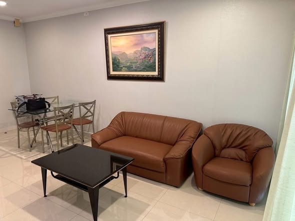 living room of Centric Scene Sukhumvit 64