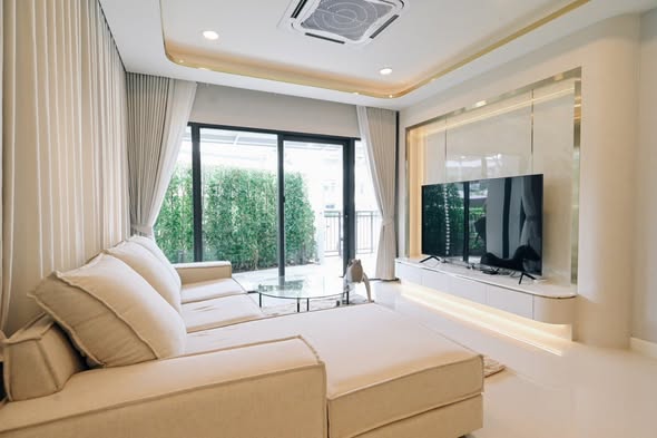 bedroom and living room of Centro Bangna