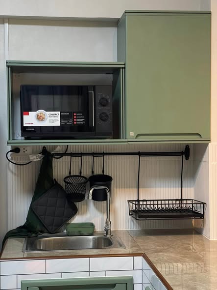 CENTURY PARK CONDO