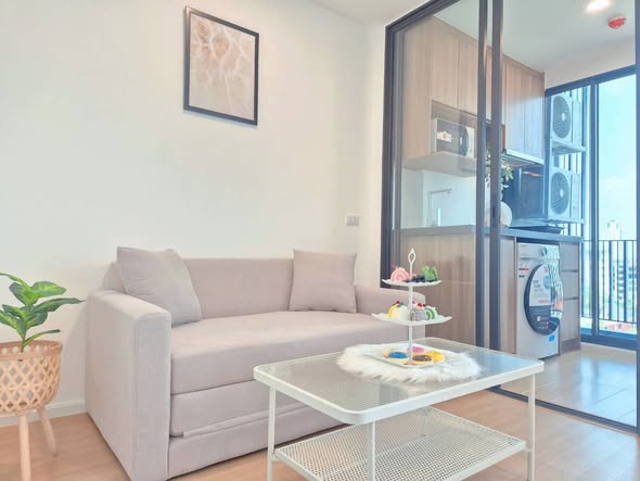 living room of Cerocco Bangna 36