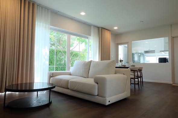 living room and room interior of Chaiyapruek Bangna KM15
