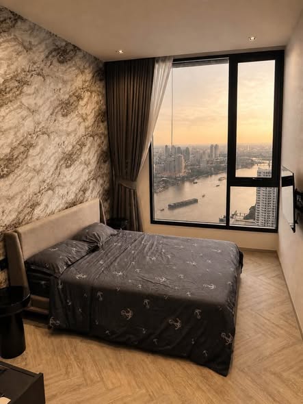 bedroom of Chapter Charoennakhon–Riverside