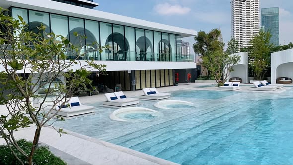 pool of Chapter Charoennakhon–Riverside
