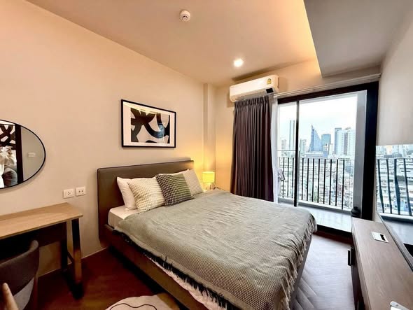 bedroom of Chapter Chula-Samyan