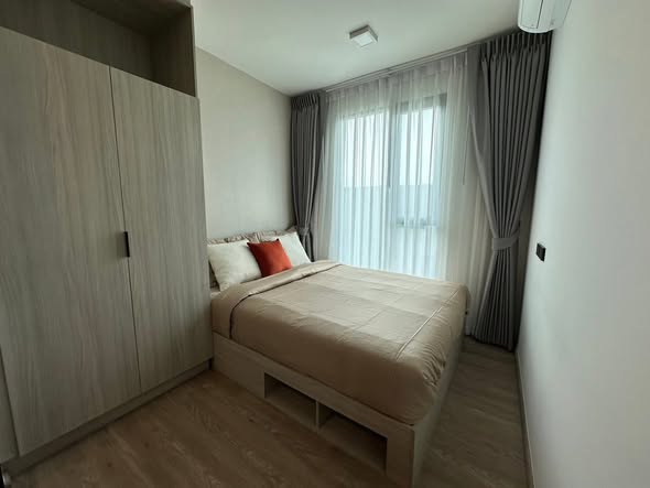 bedroom of Chapter One All Ramintra