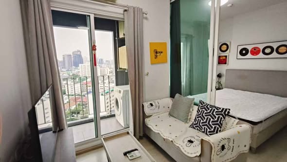 bedroom of Chapter One Eco Ratchada-HuaiKhwang