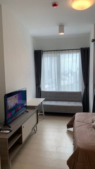 bedroom of Chapter One Eco Ratchada-HuaiKhwang