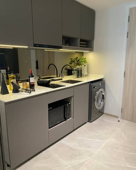 bathroom and kitchen of CHAPTER THONGLOR 25
