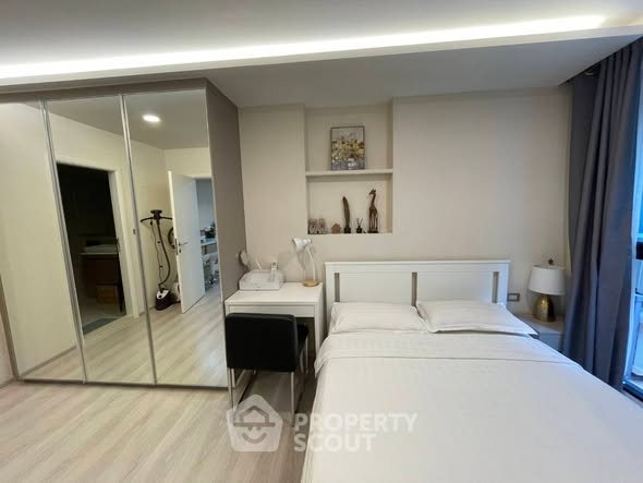 bedroom of CHAPTER THONGLOR 25