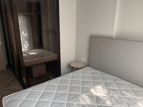 bedroom of CHAPTER THONGLOR 25
