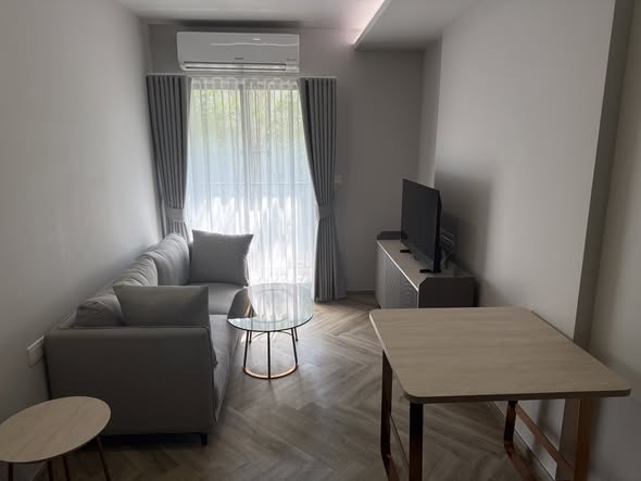 living room and bedroom of CHAPTER THONGLOR 25