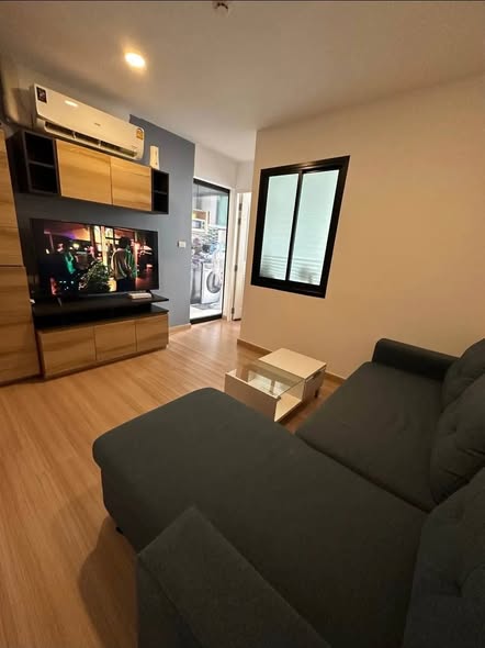 living room of Chateau In Town Sukhumvit 64/1.