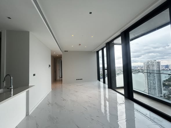 room interior of Chatrium Riverside Condominium