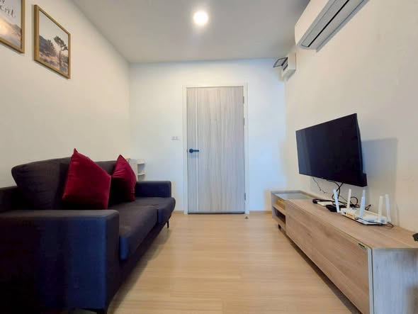 bedroom and living room and room interior of Chewathai Hallmark Ladprao – Chokchai 4