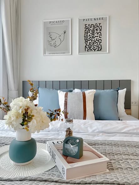bedroom and living room of Chewathai Hallmark Ladprao – Chokchai 4 Phase 2