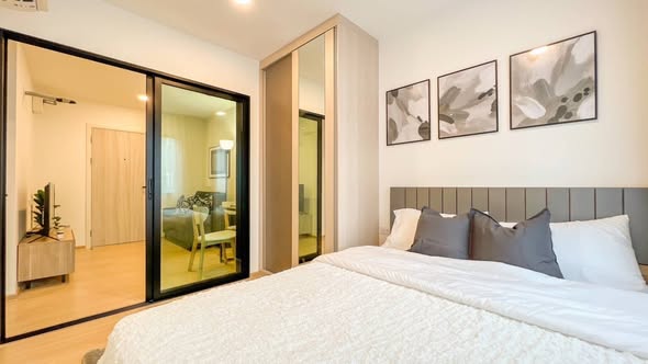 bedroom and room interior of Chewathai Hallmark Ladprao – Chokchai 4 Phase 2