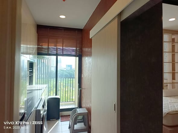 bedroom and room interior of Chewathai Kaset-Nawamin