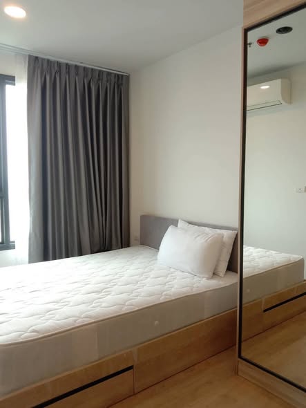 bedroom and room interior of Chewathai Kaset-Nawamin