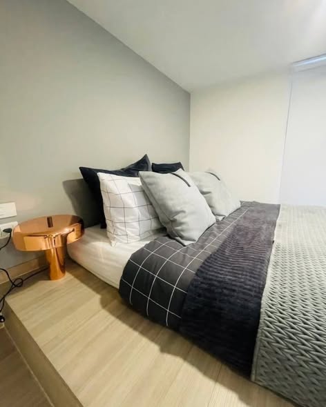 bedroom of Chewathai Residence Asoke