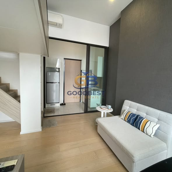 room interior of Chewathai Residence Asoke