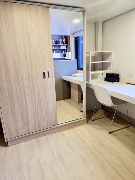 room interior of Chewathai Residence Asoke